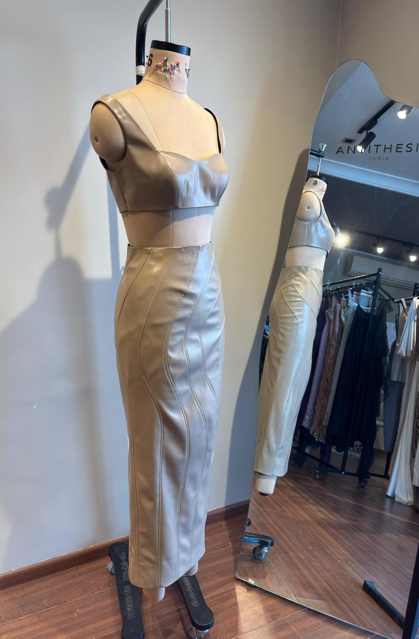 Wave Leather Set (Sand)